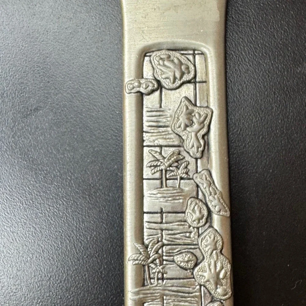 Hawaiian Islands Bottle Opener Barware Heavy‎ Souvenir Tropical Decor Pewter